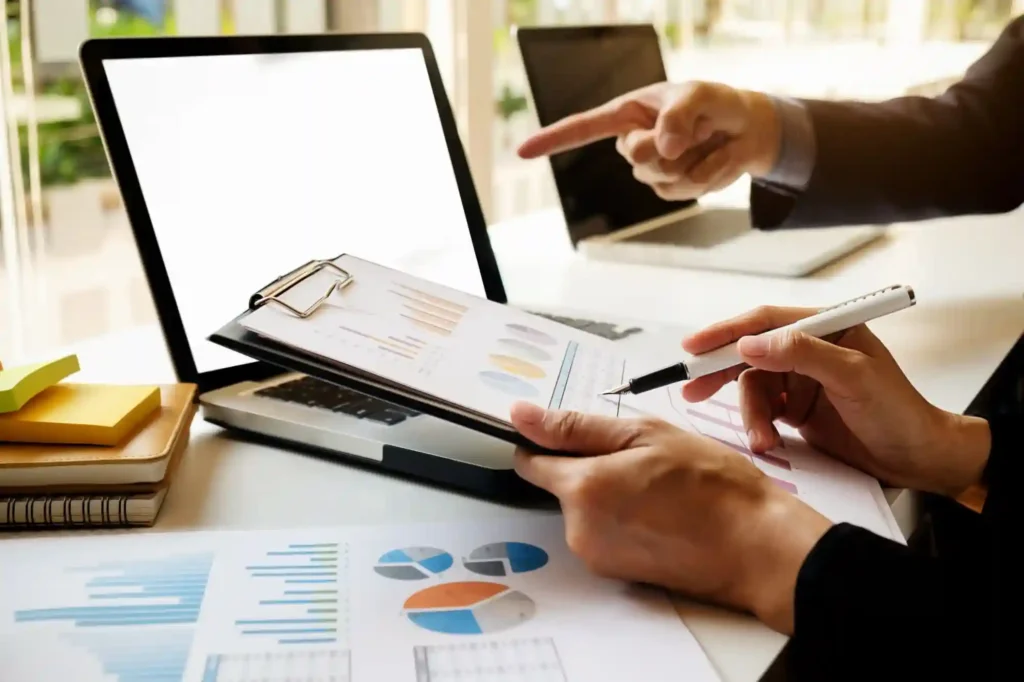 people cooperation accountant consulting accounting pointing 11zon (1)